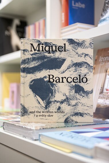 Miguel Barceló and the written worlds/a světy slov