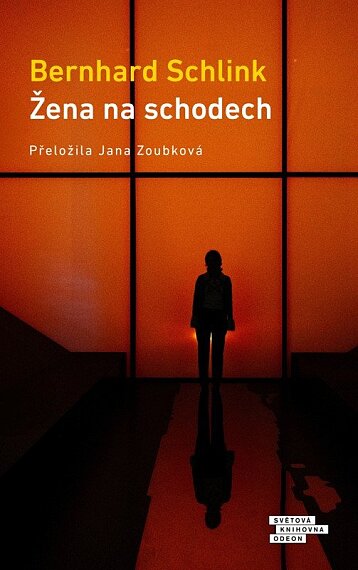 Žena na schodech
