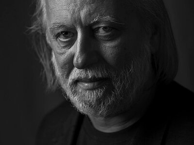 Nobelovu cenu za literaturu obdrží maďarský spisovatel László Krasznahorkai
